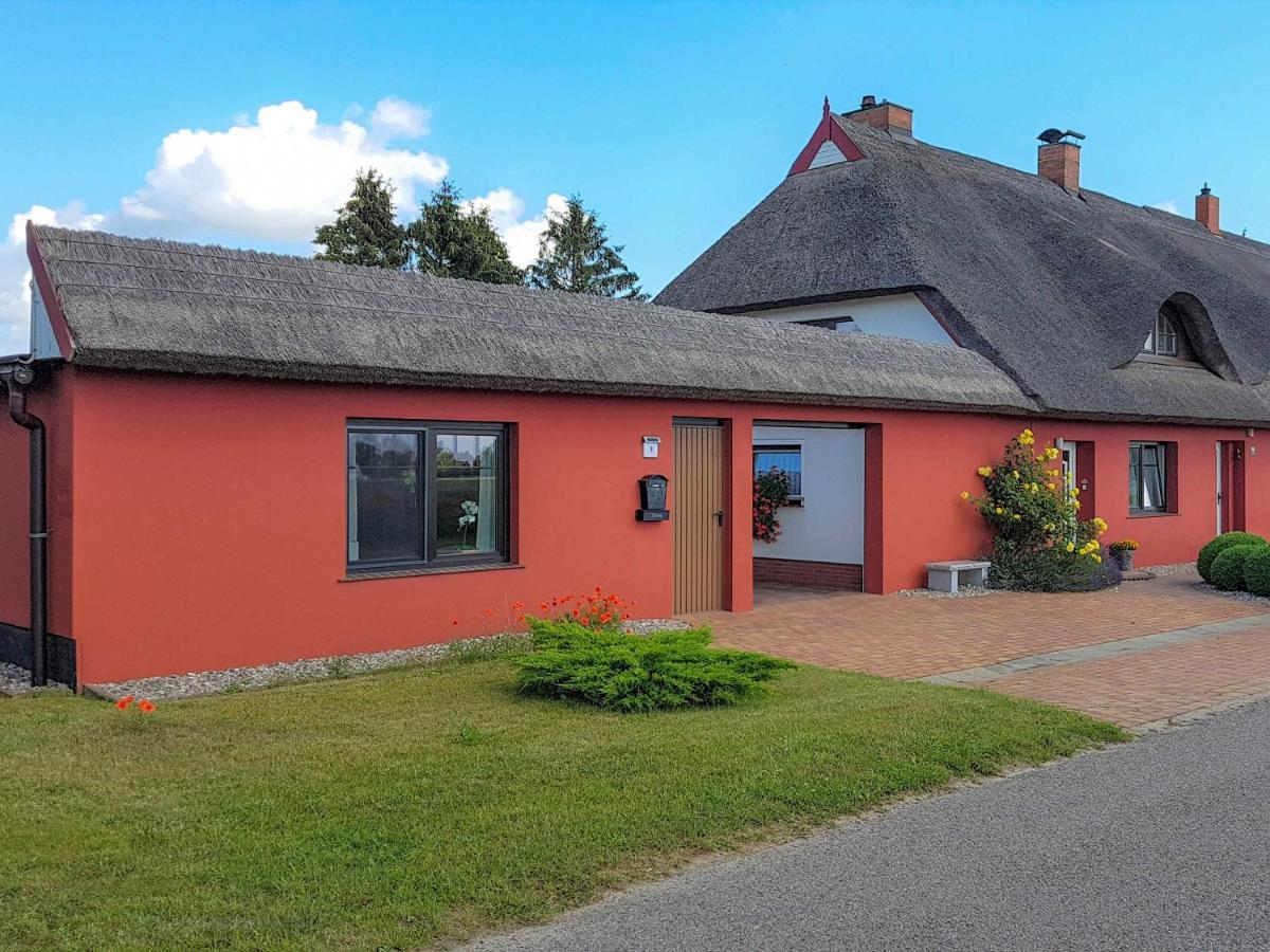 Ferienwohnung Im Roten Haus Stahlbrode Екстер'єр фото