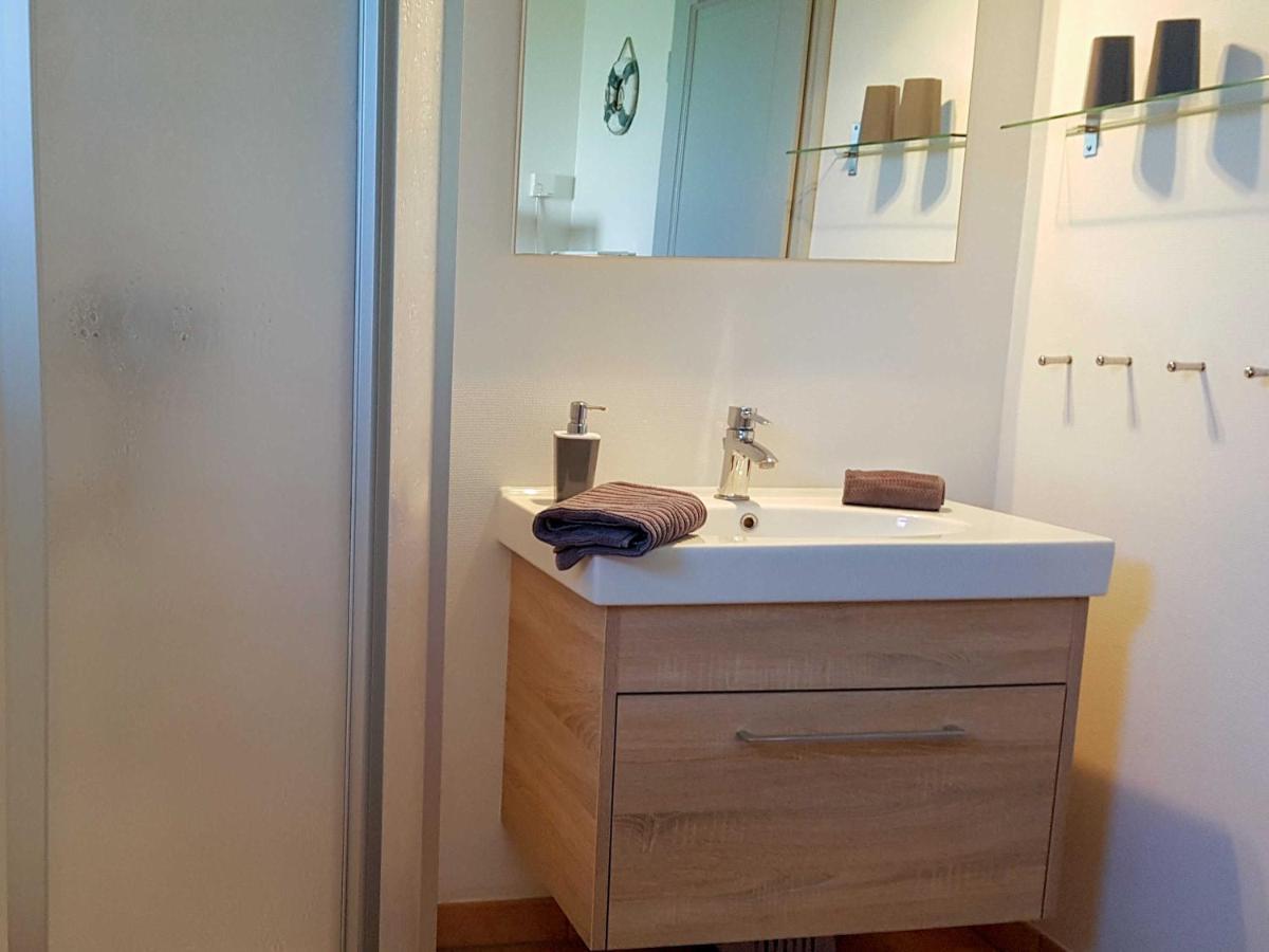 Ferienwohnung Im Roten Haus Stahlbrode Екстер'єр фото